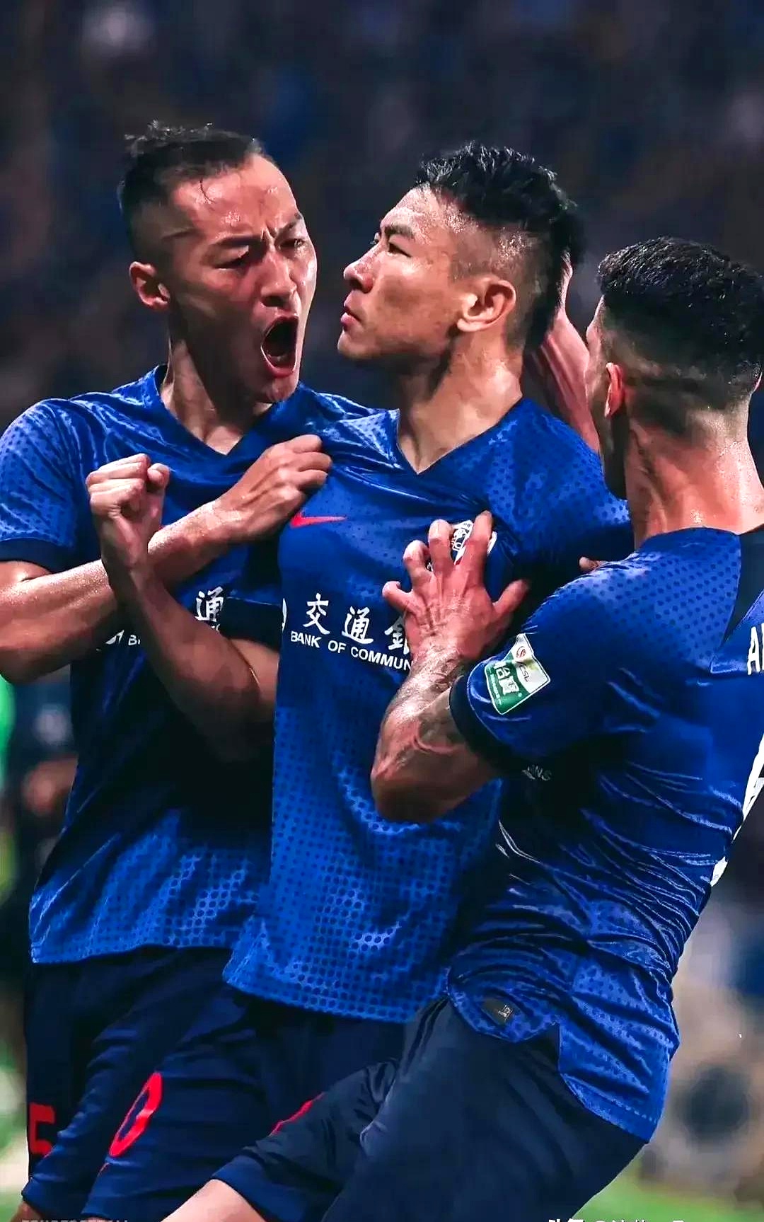 -窗口期体能课后，上海申花强势反弹备战西甲，质疑声仍在，纪律约束更严格(党第一个答案和第二个答案)